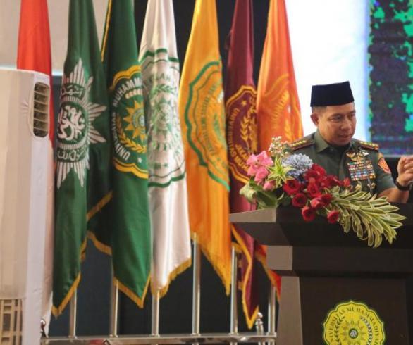 Hadiri Halal Bi Halal PP Muhammadiyah, Panglima TNI Tekankan Pentingnya Menjaga Persatuan