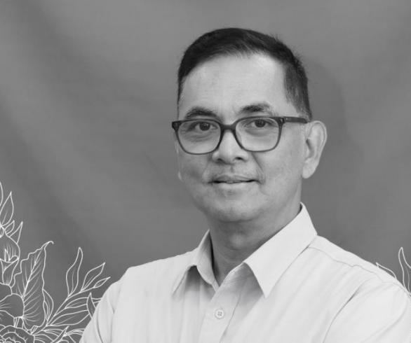 Jenazah Jubir IKN Troy Pantouw Tiba di Rumah Duka RSPAD Gatot Soebroto Siang Ini