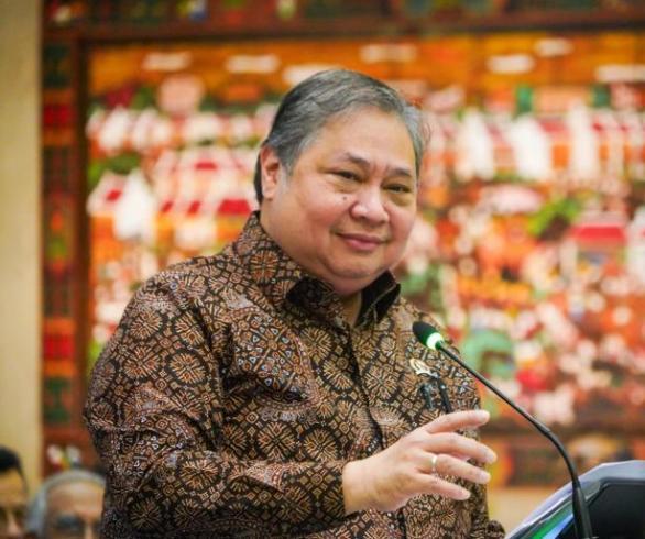 Dukung Industri Nasional Airlangga Kawal Implementasi & Evaluasi Insentif Bea Masuk Bahan Baku Plastik 0%