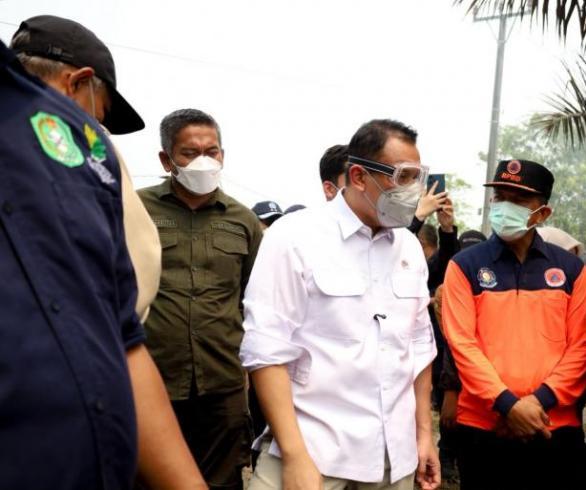Atasi Karhutla Kalimantan, Wamen LH Minta Swasta Bangun Sekat Kanal