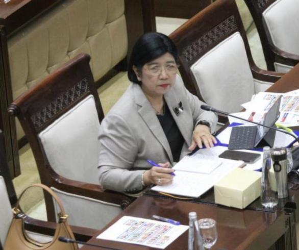 Komisi XI Tetapkan Destry Damayanti Jadi Gubernur BI, Aida DGS BI, Solikin DG BI