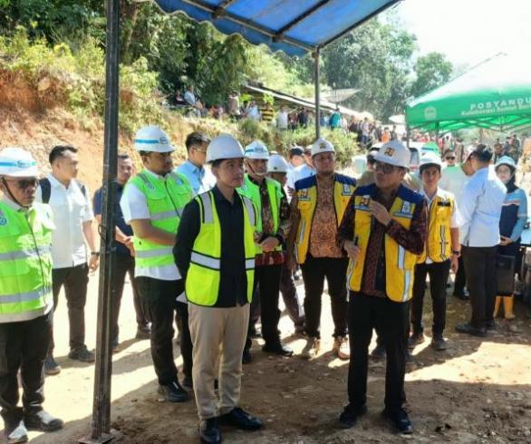 Gibran Minta Sabo Dam Hutanabolon dan Jembatan Garoga Rampung Tepat Waktu