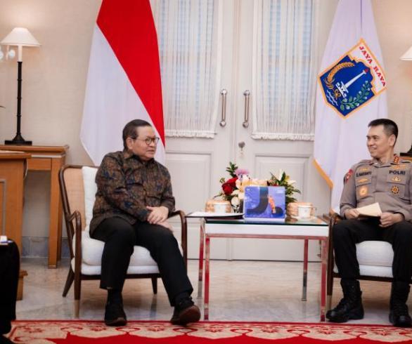 Sinergi Kapolda Metro-Pramono, dari Berantas Narkoba hingga Bantu Pencari Kerja