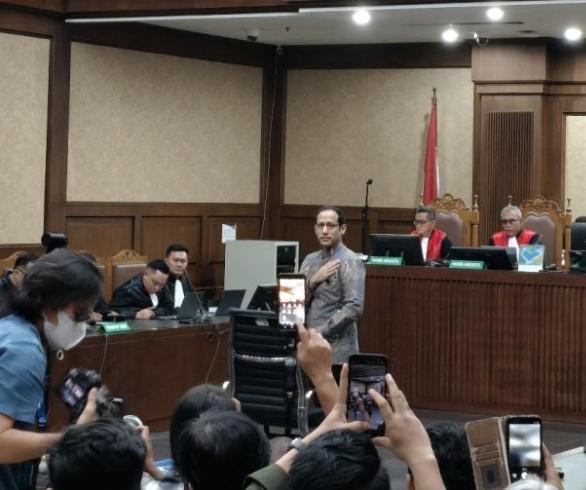 Tok! Nadiem Divonis 10 Tahun Penjara dalam Kasus Chromebook