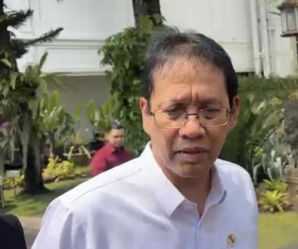 Prabowo Kumpulkan Menteri Bahas Koperasi Merah Putih-Hilirisasi