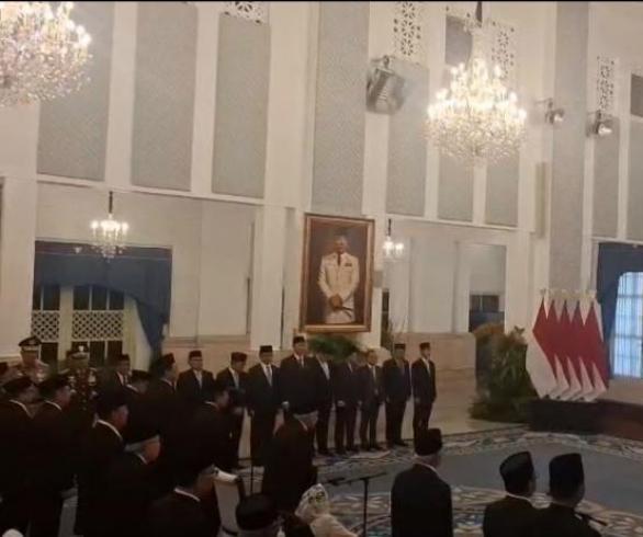 Prabowo Lantik 26 Anggota Wantimpres: Ada Pratikno, Rocky Gerung, Anwar Usman