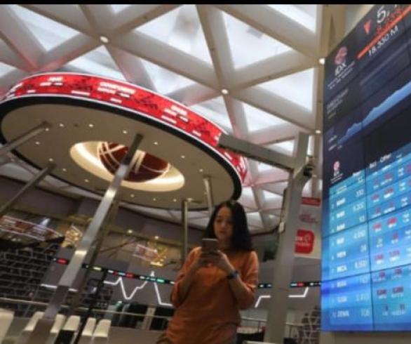 Saham BUMN Menguat, IHSG Kembali Bangkit