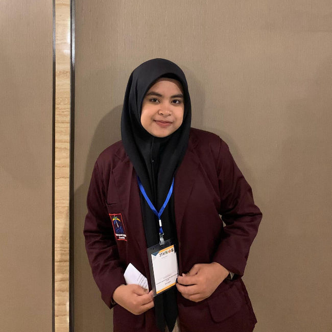 Eli Wahyuni Nasution