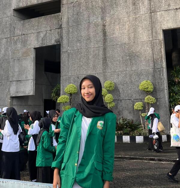 Saira Alfi Ananta